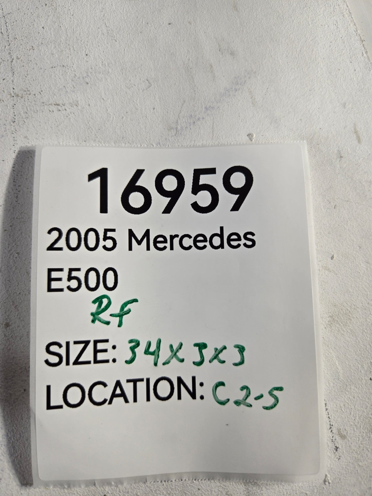 2003 2009 Mercedes Benz E500 Right Front Door Weather Strip Trim Chrome OEM