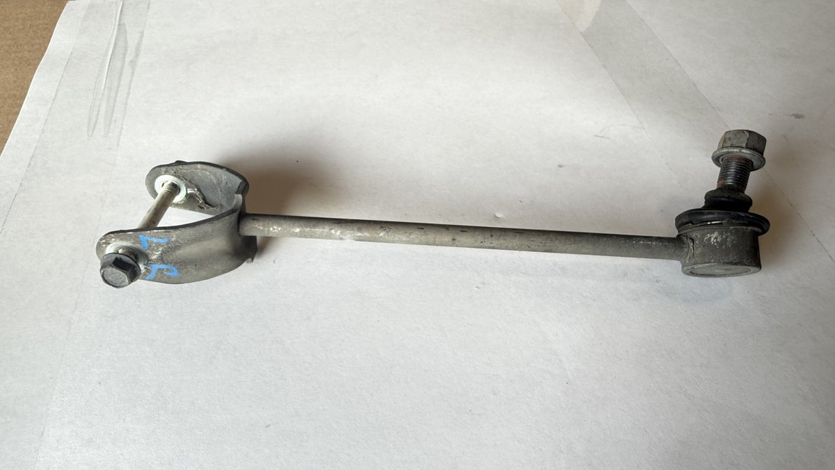 Lexus LS460 Front Sway Bar / Stabilizer Link Front Left 48810-50030 Genuine OEM