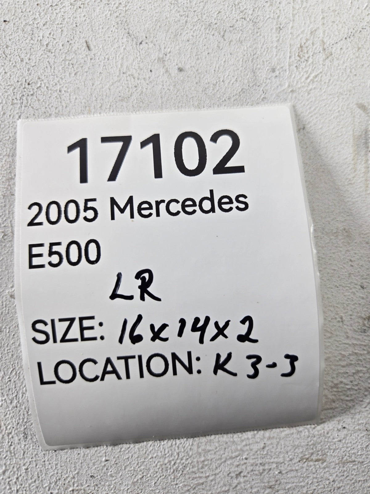 2003 2009 Mercedes Benz E500 Left Driver Rear Door Quarter Vent Glass OEM