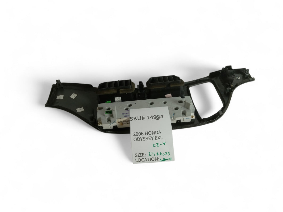 2005 2007 Honda Odyssey Center Dash Climate Control Bezel Trim Panel OEM