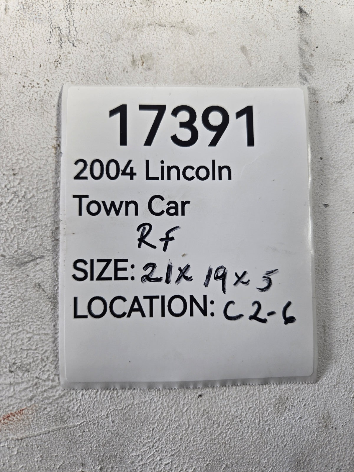 2003 2005 Lincoln Town Car Right Passenger Front Suspension Lower Control Arm OE
