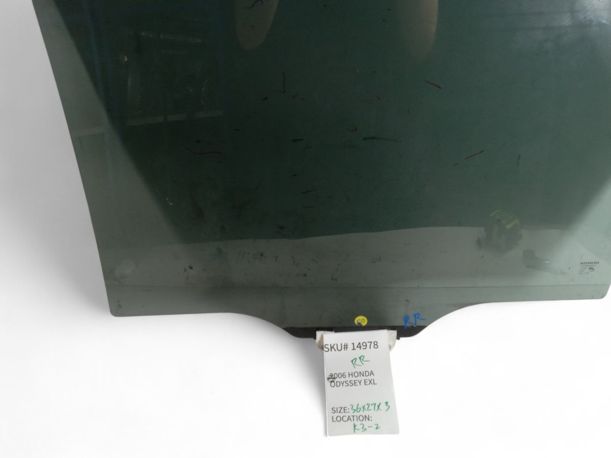 2005 2010 Honda Odyssey Right Passenger Rear Door Window Glass OEM 73400SHJC00