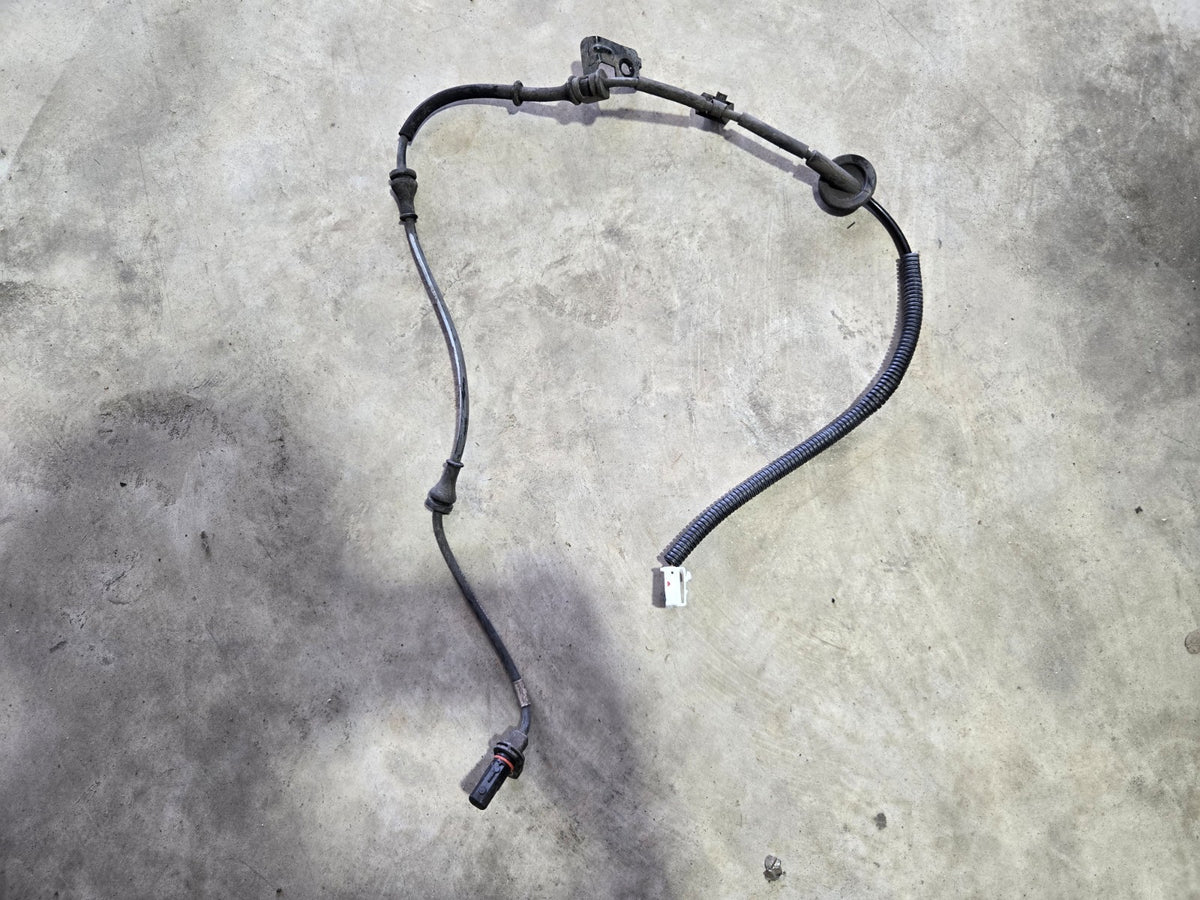 2011 2016 Hyundai Elantra Left Driver Side Rear Wheel ABS Speed Sensor OEM