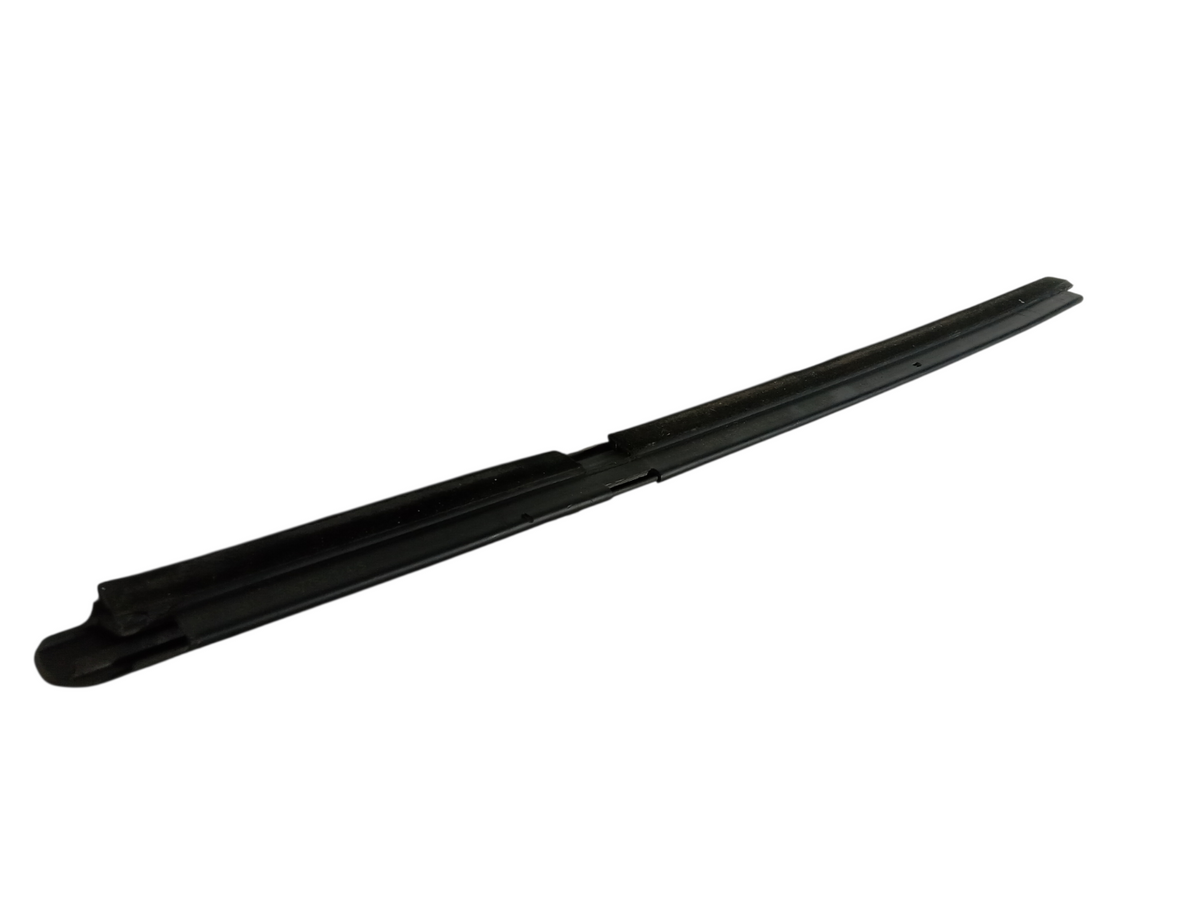 2012-2015 Jeep Patriot Left Rear Door Window Weather Strip 5067753AE OEM 11918