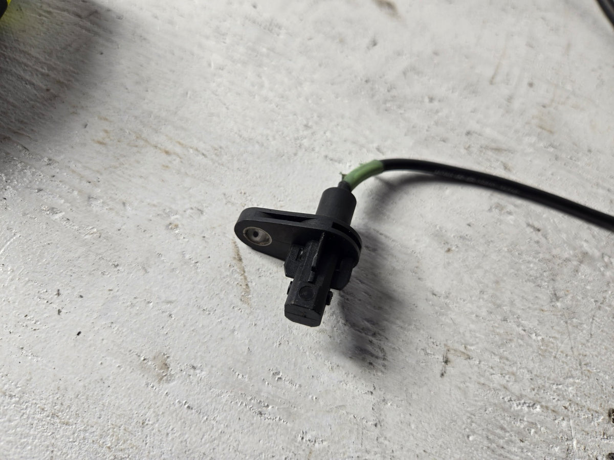 2012 2016 Hyundai Elantra Left Driver Side Front Wheel ABS Speed Sensor OEM