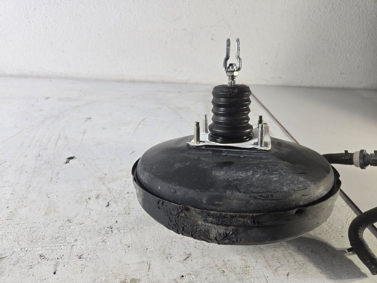 2011 2015 Hyundai Elantra Master Cylinder Power Brake Booster OEM 591103X000
