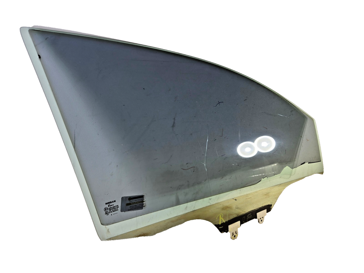 2015-2019 Nissan Sentra Right Front Door Window Glass 80300-9AM0A OEM 15389