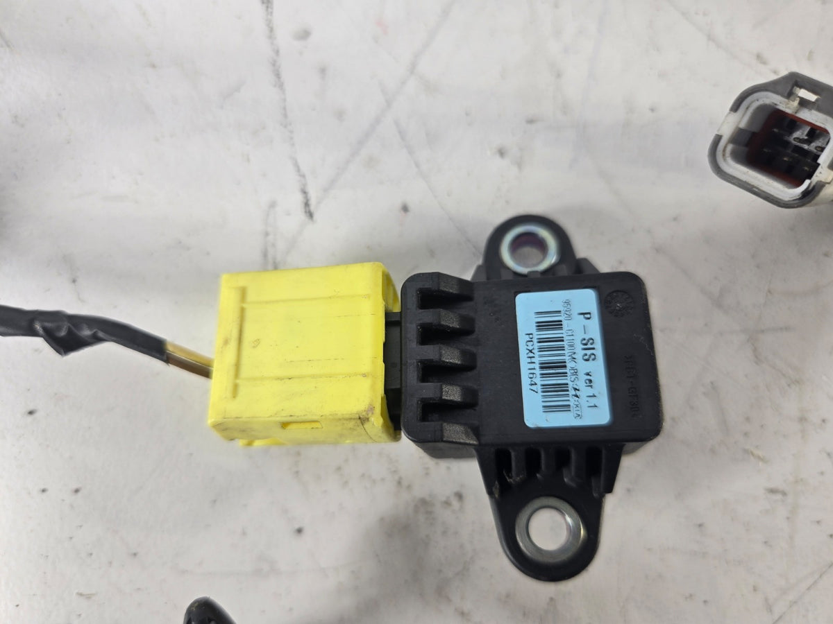 2015 2018 Kia Sedona Left Driver Front Door Wire Wiring Harness OEM 91600A9261