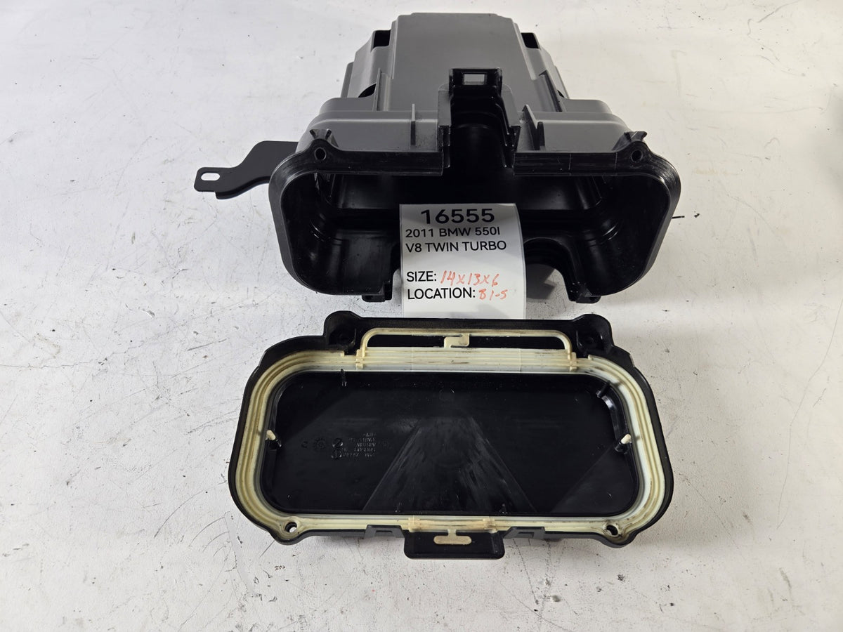 2010 2013 BMW 5 Series 550i ECU ECM Engine Control Module Unit E Box Housing OEM