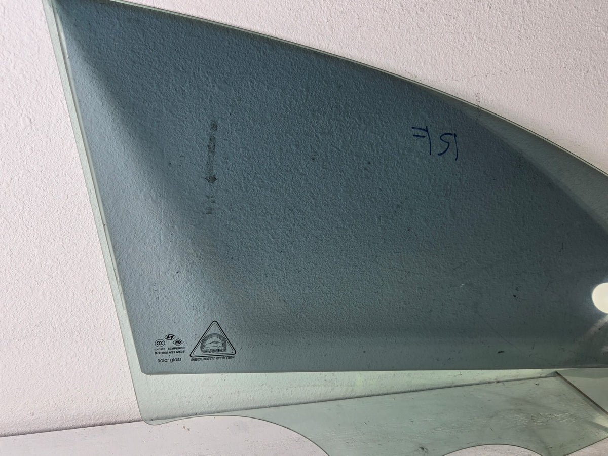 2011 2013 Hyundai Elantra Right Passenger Side Front Door Window Solar Glass OEM