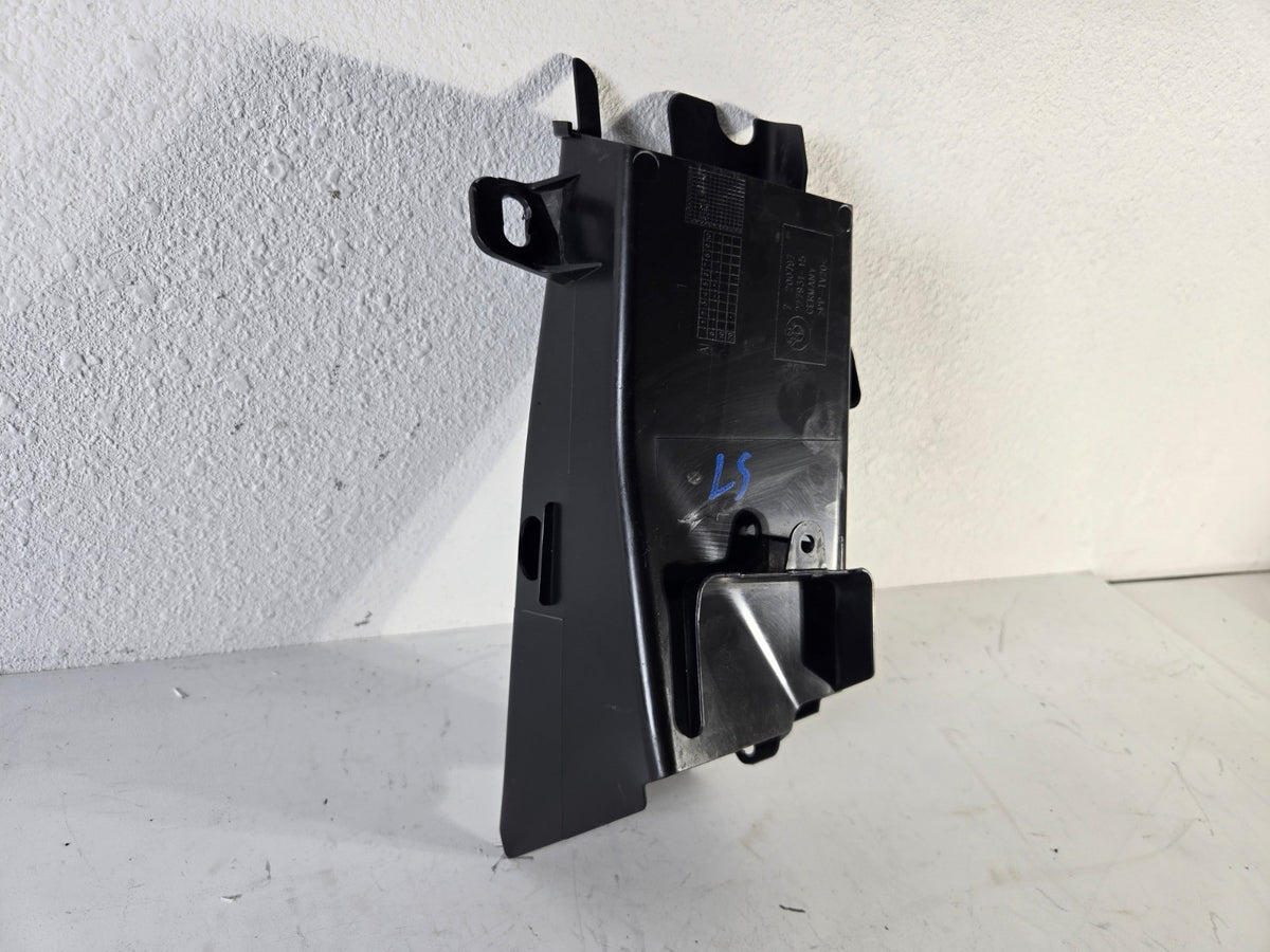 2010 2017 BMW 528i 535d 550i Left Driver Side Radiator Air Duct Vent Channel OEM