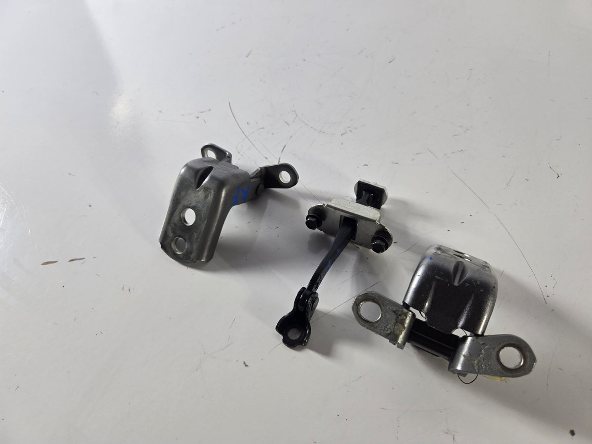 2008 2017 Infiniti EX35 QX50 Right Passenger Front Door Check Hinge Hinges OEM