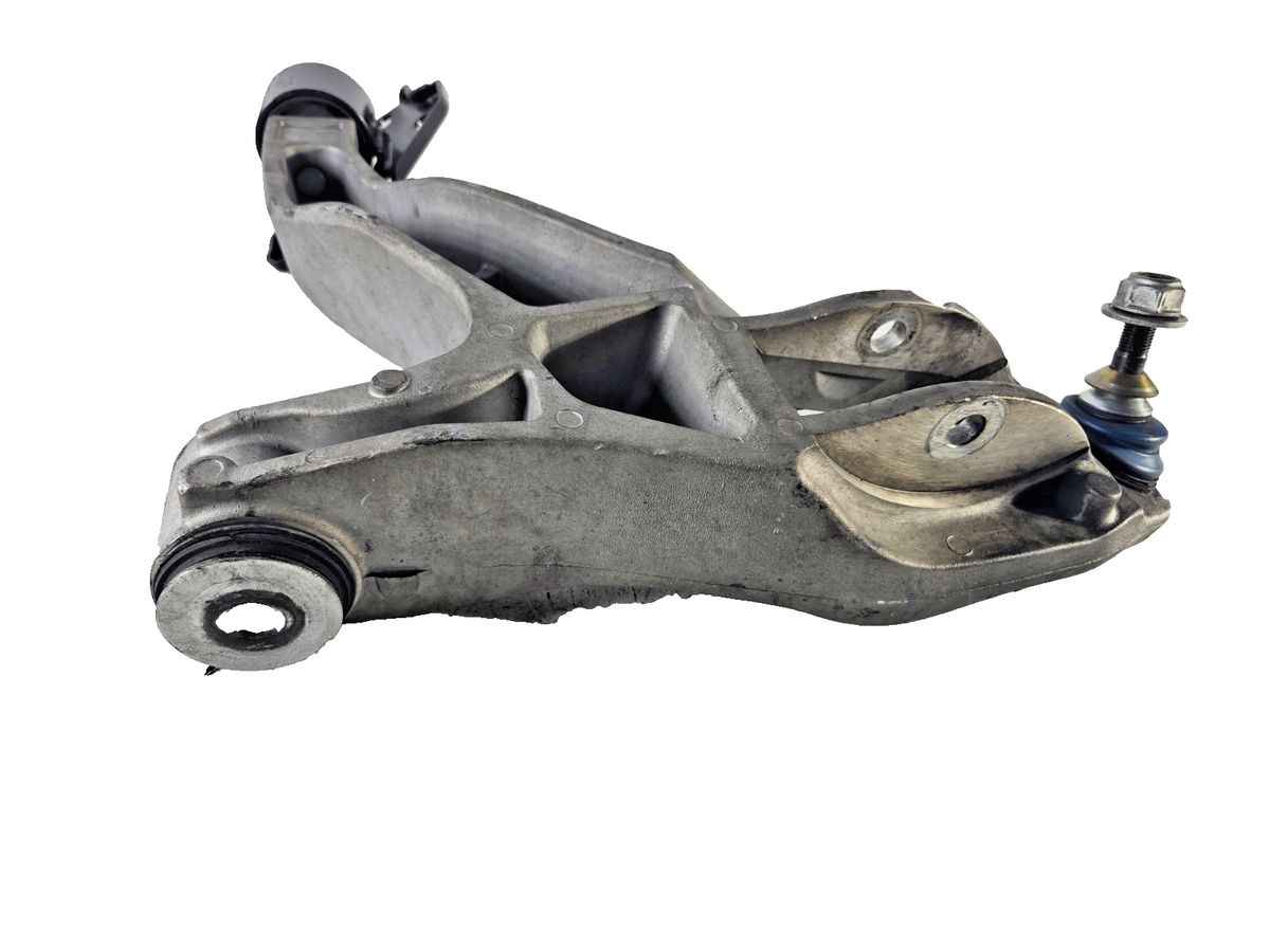 2003 2005 Lincoln Town Car Right Passenger Front Suspension Lower Control Arm OE