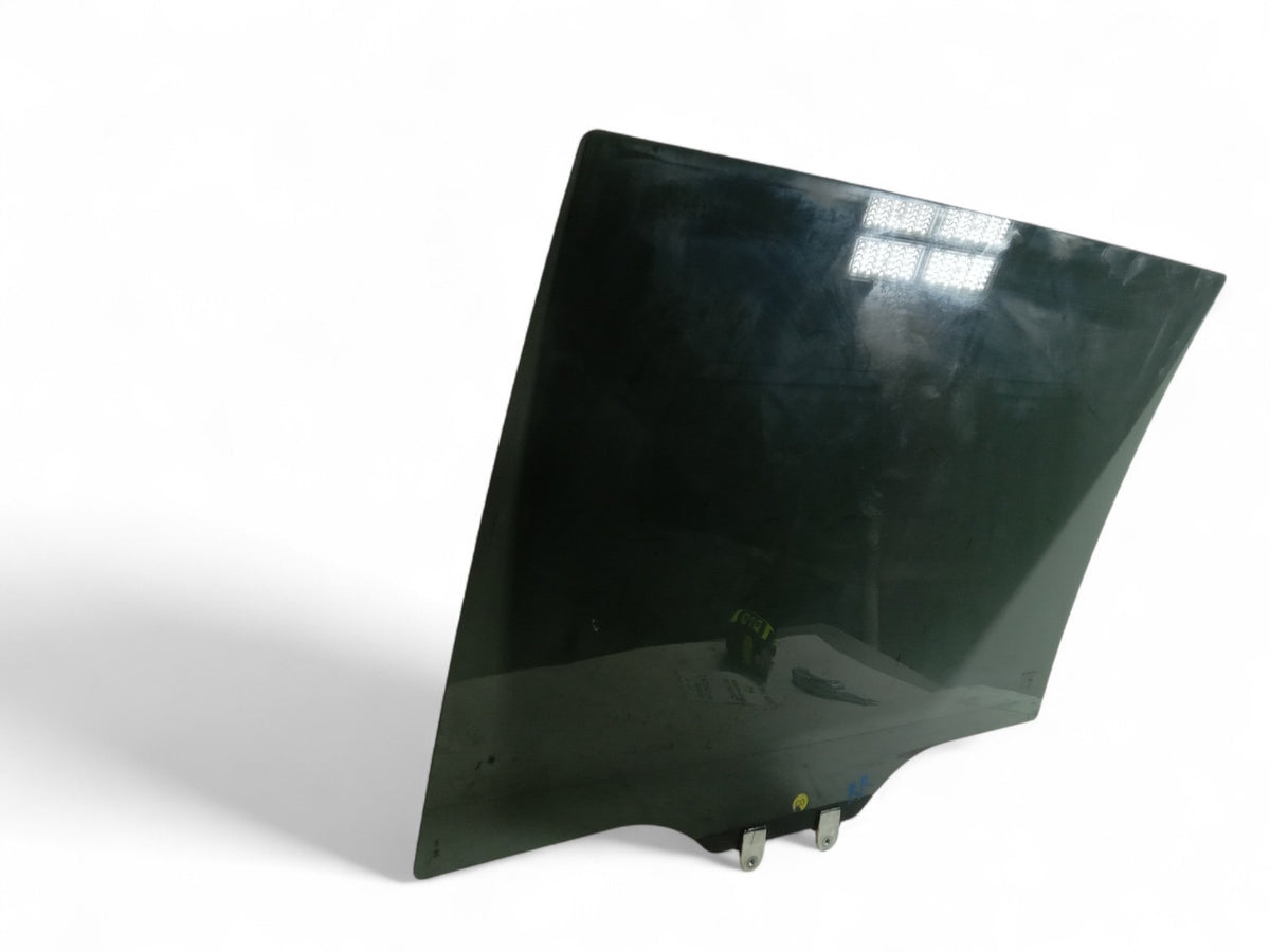 2005 2010 Honda Odyssey Right Passenger Rear Door Window Glass OEM 73400SHJC00