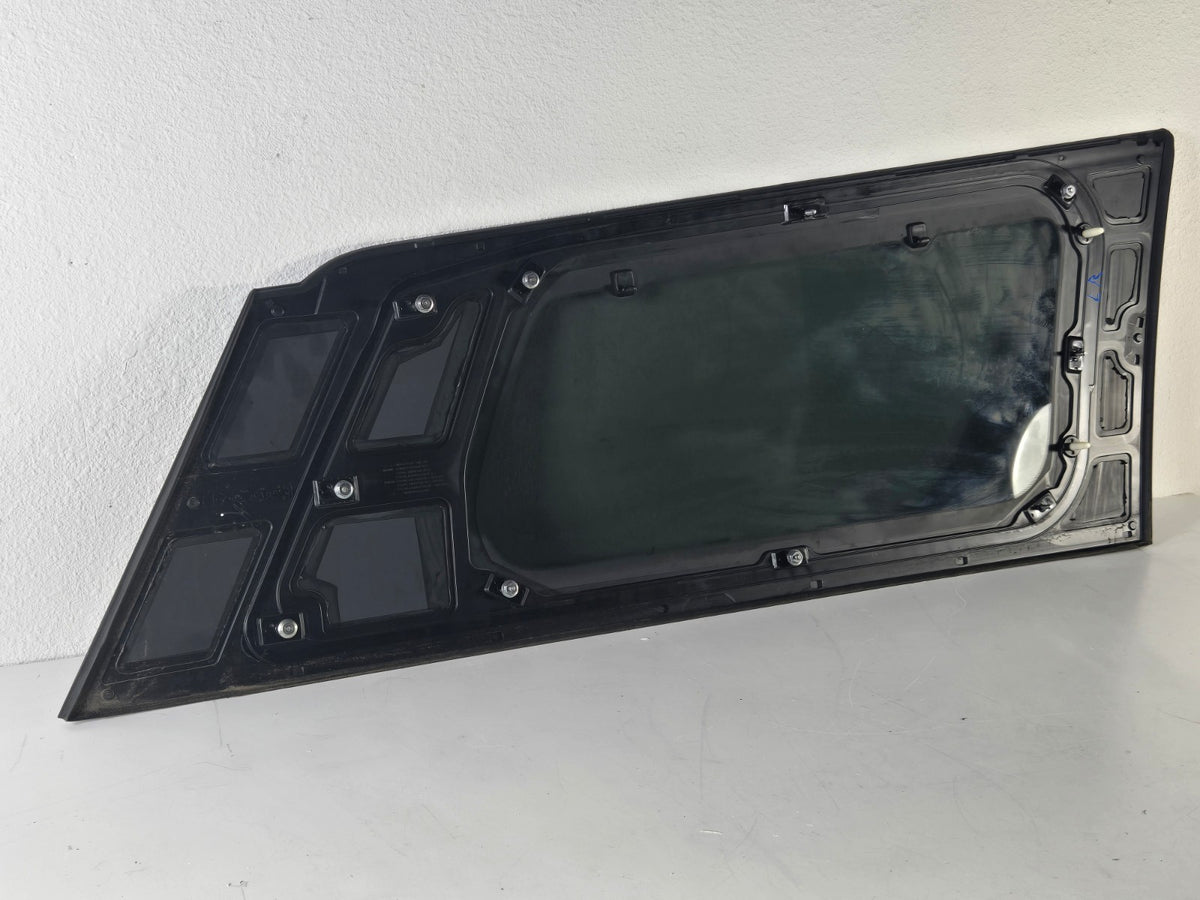 2015 2021 Kia Sedona Left Driver Side Rear Quarter Panel Glass OEM 87810A9520