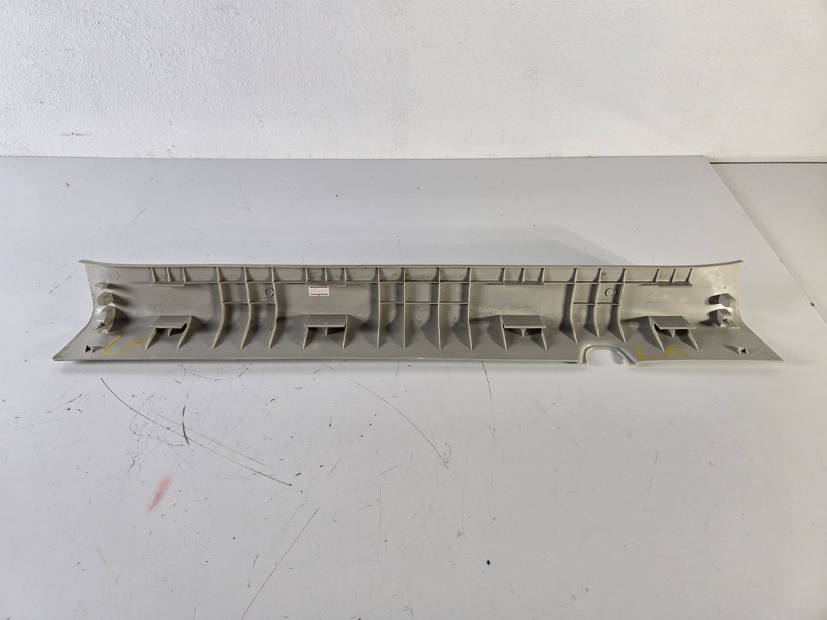 2014 2020 Infiniti Q Q50 Left Driver Side Front Door Sill Scuff Molding Trim OEM
