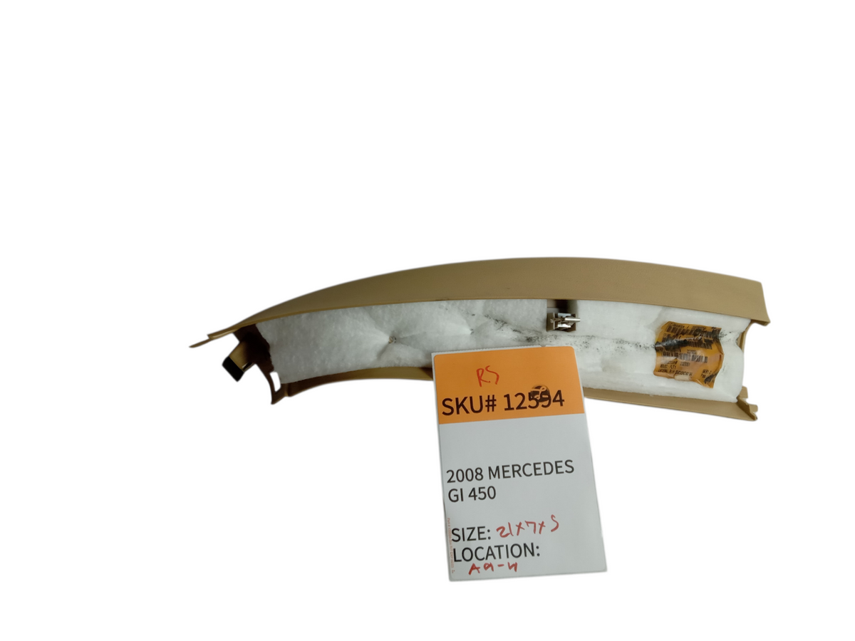 2008-2012 Mercedes-Benz GL450 Right Tail Gate Lift Gate Trim 1647401670 OEM 2594