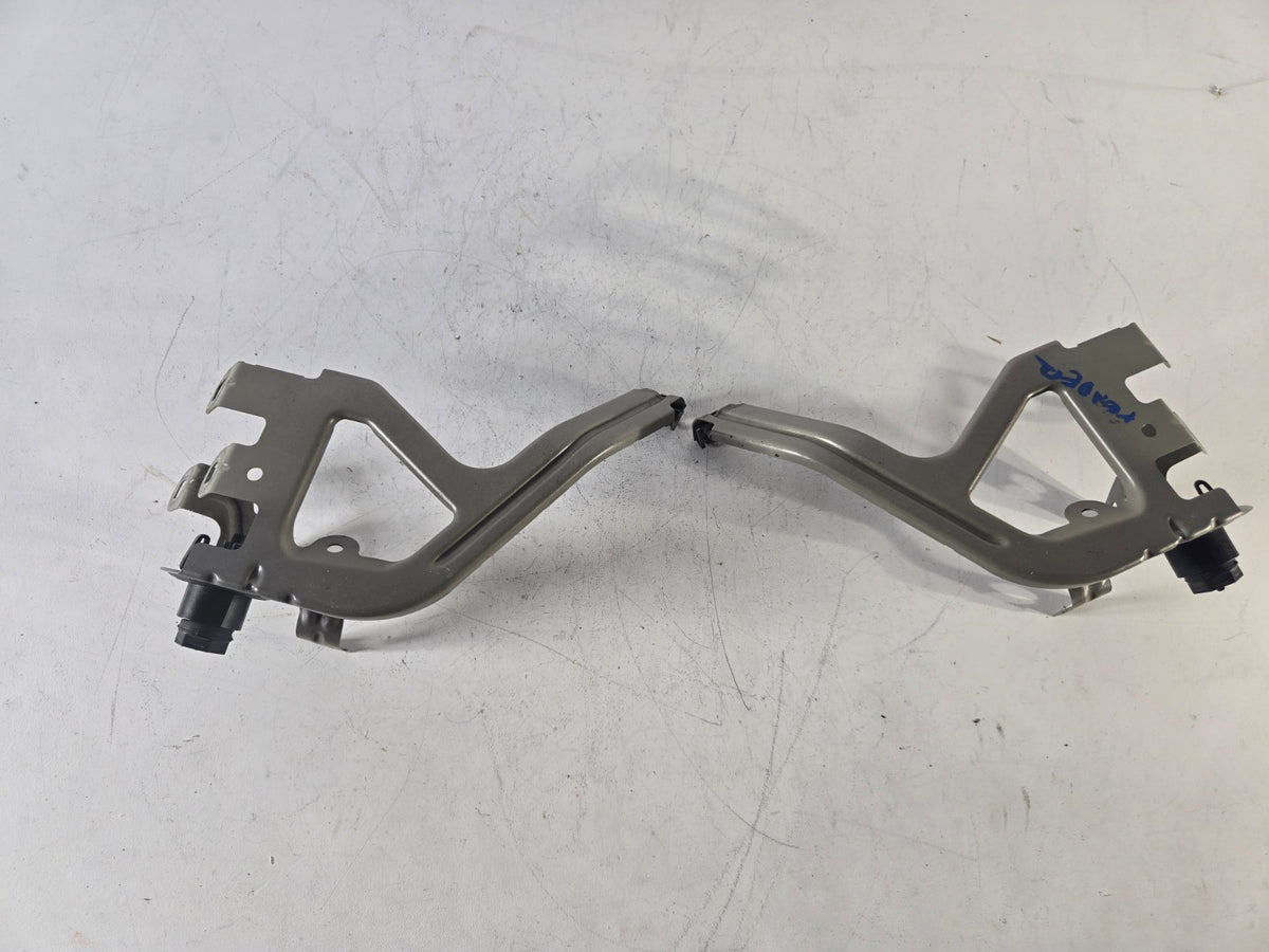2010 2016 BMW 528i 535d 550i M5 Left Right Front Fender Mount Brace Bracket OEM