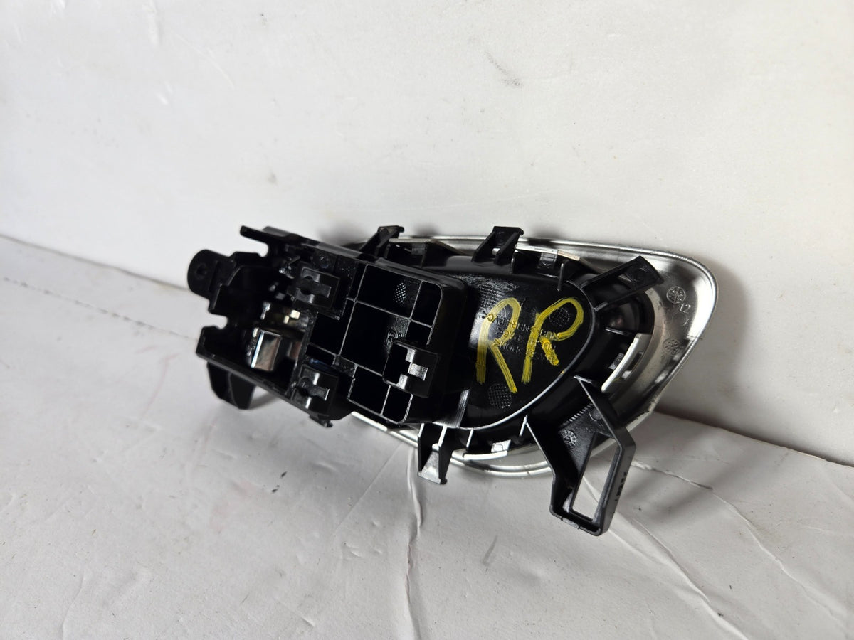 2013-2019 Nissan Sentra Rear Right Door Interior Handle 80670-3SG0C OEM 15255