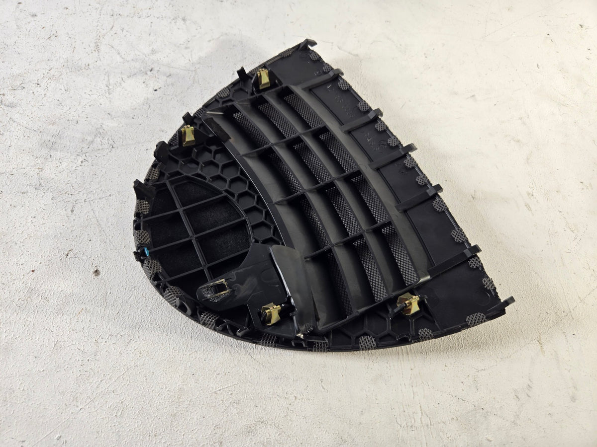 2005 2009 Mercedes Benz E500 Dash Instrument Panel Speaker Grille OEM 2118310036
