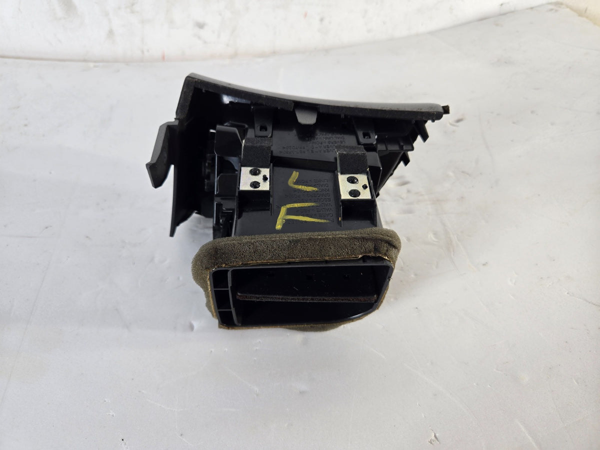 2013-2015 Nissan Sentra Left Front Dash Air Vent Grille 68761-3SG1A OEM 15269