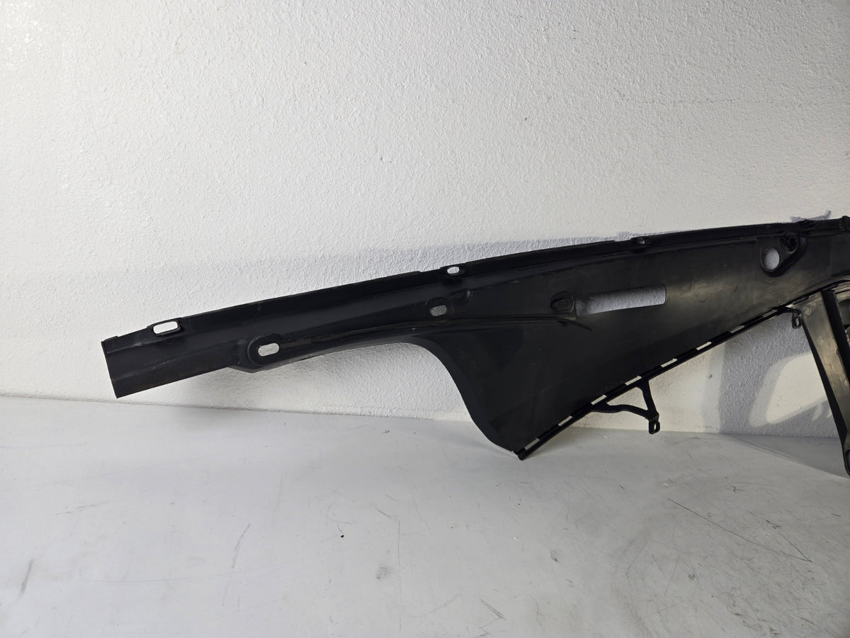 2010 2016 BMW 528i 535d 550i M5 Under Hood Seal Cover Panel Right Passenger OEM