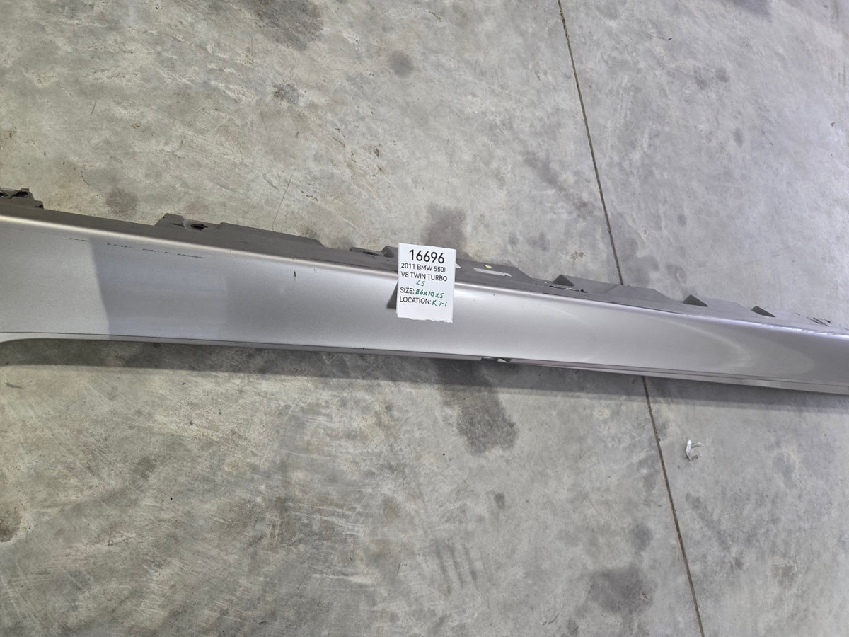 2010 2016 BMW 528i 535d 550i Left Driver Side Skirt Rocker Panel Trim OEM x