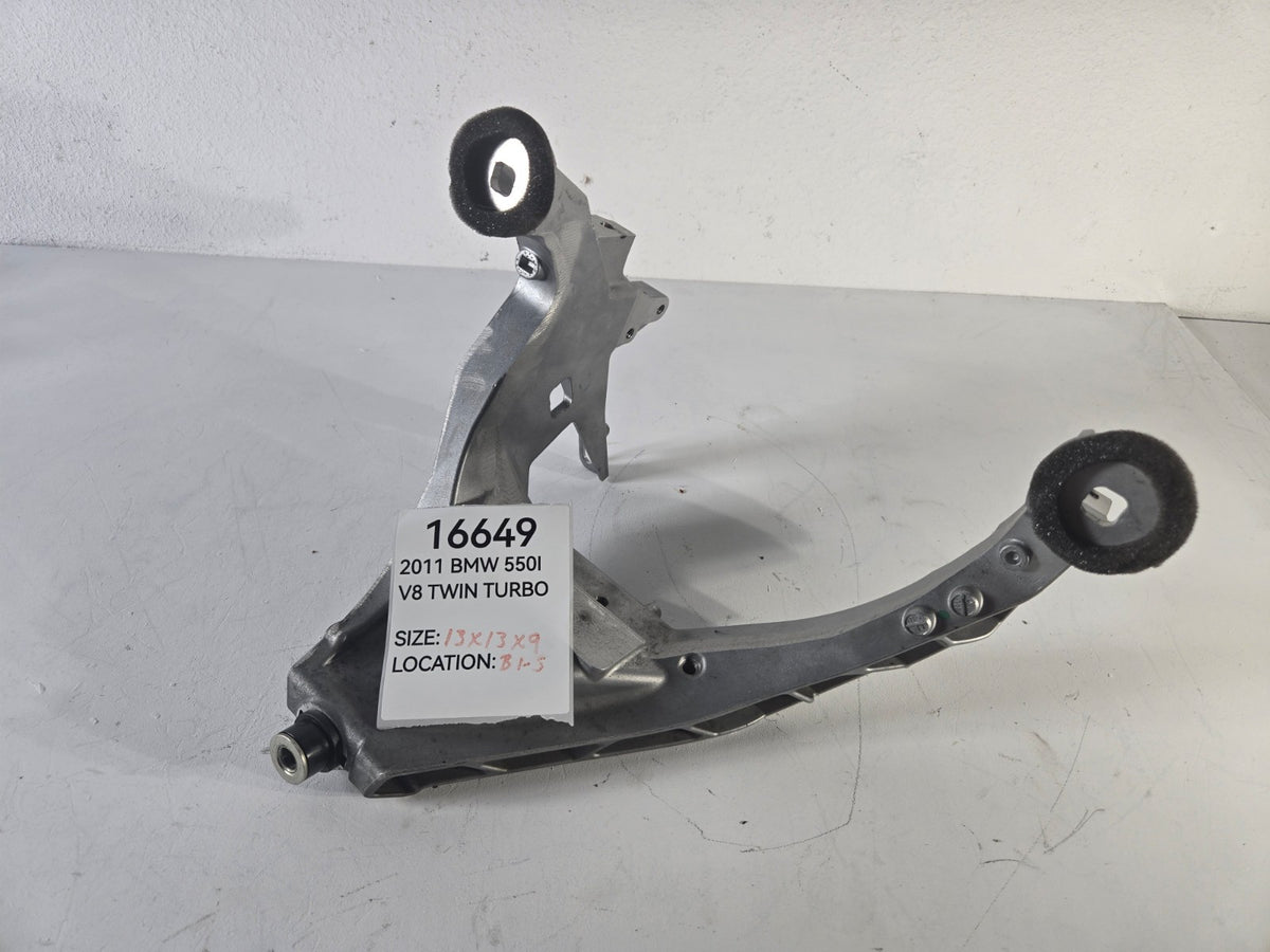 2010 2016 BMW 5 Series 528i 535d 550i M5 Steering Column Support Bracket OEM