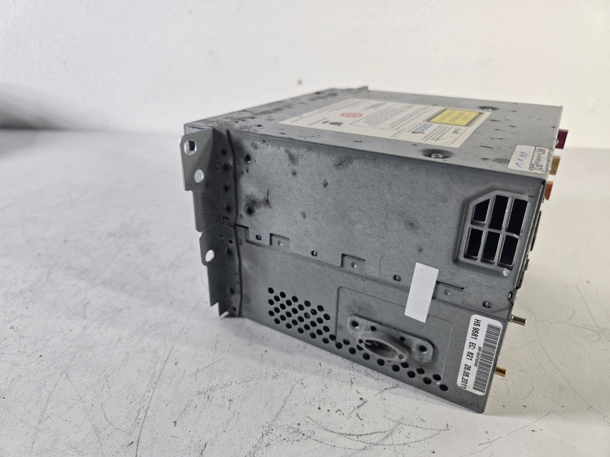 2010 2011 2012 2013 BMW 550i xDrive AM FM Radio CD Receiver OEM 65129257010