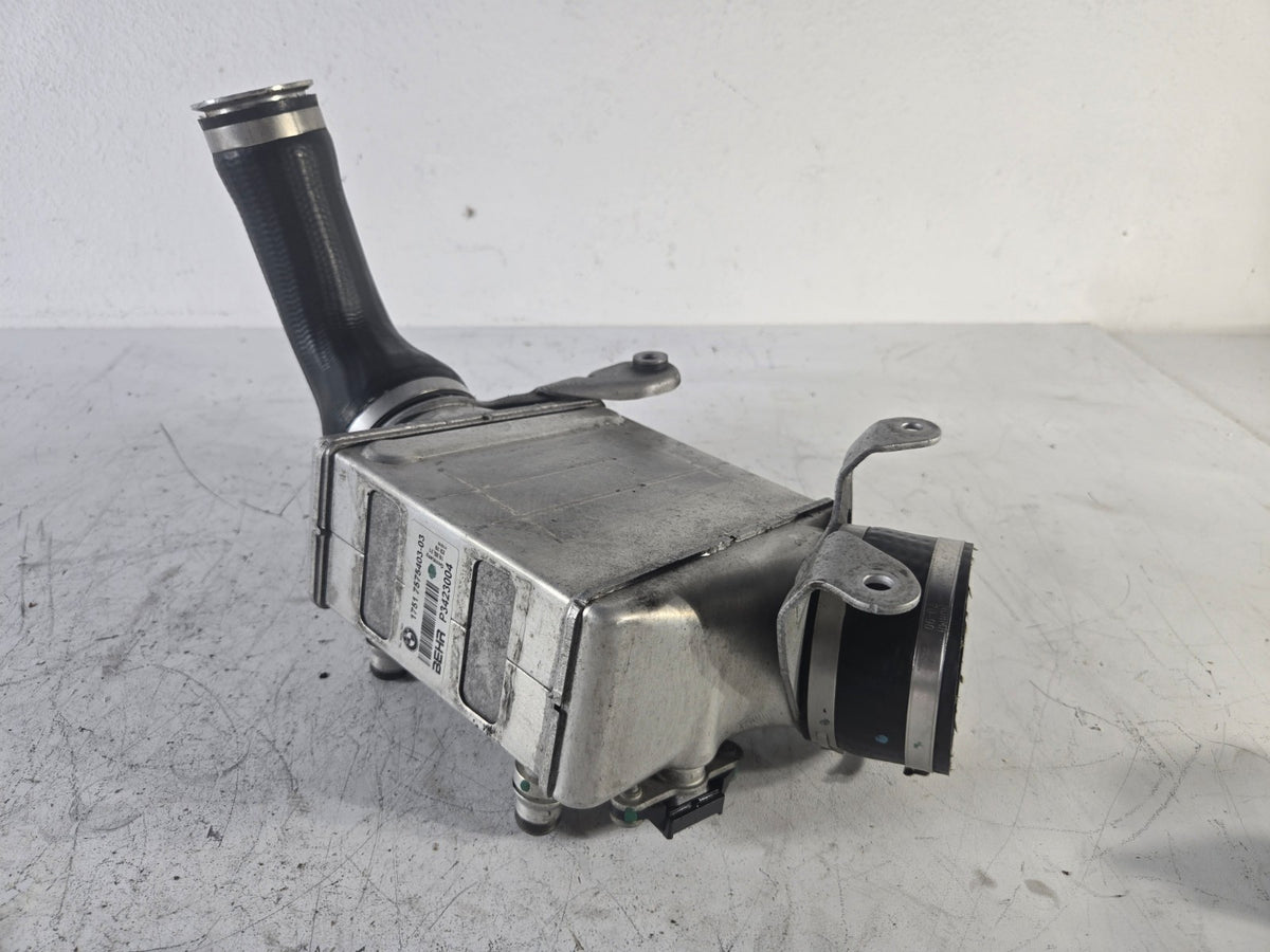 2010 2017 BMW 5 Series 550i Left Driver Charge Air Cooler Inter Cooler OEM