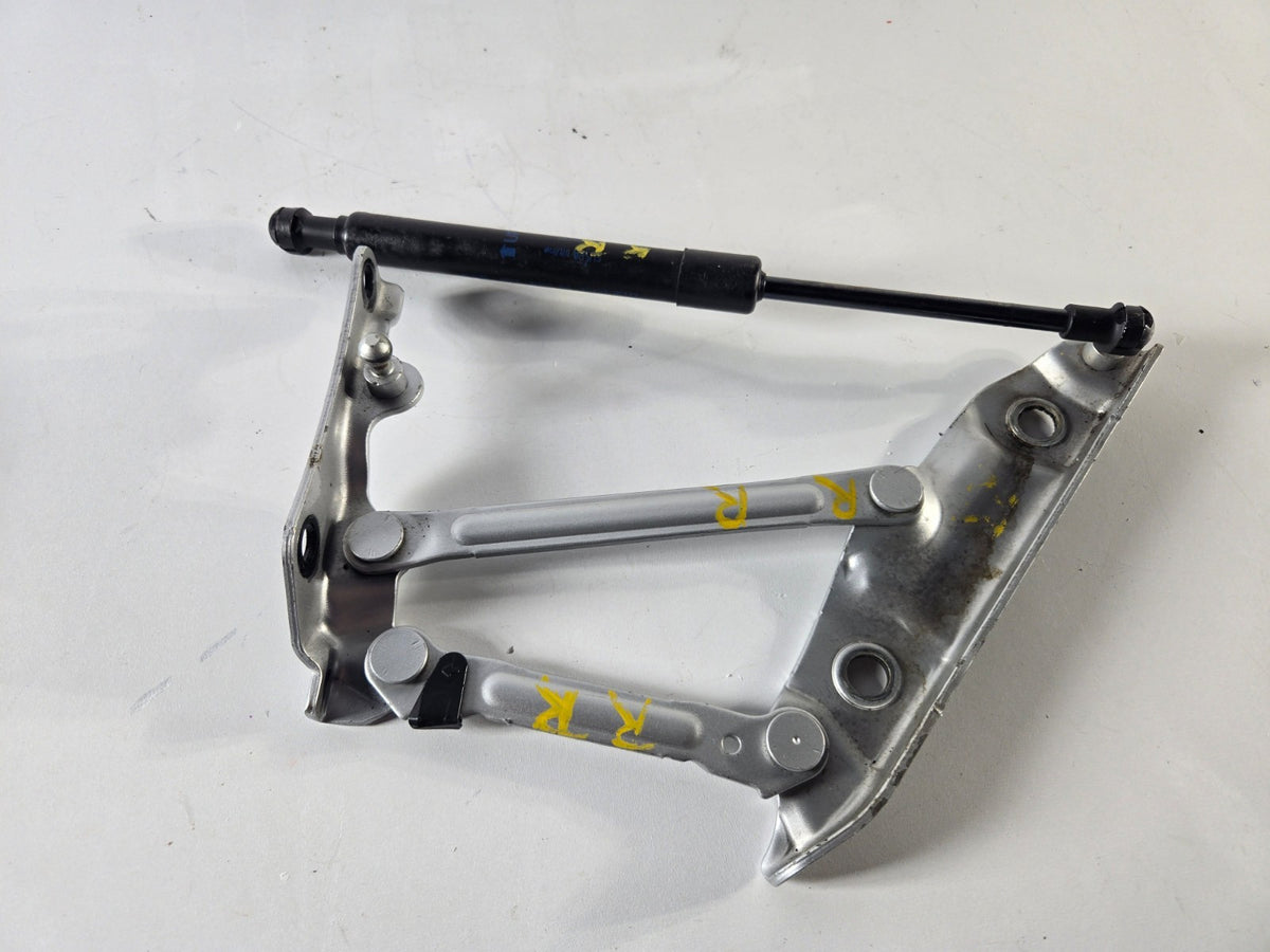 2014 2022 Infiniti Q Q50 Right Passenger Rear Trunk Hinge W Lift Support OEM