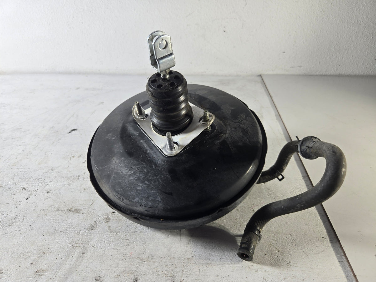 2011 2015 Hyundai Elantra Master Cylinder Power Brake Booster OEM 591103X000