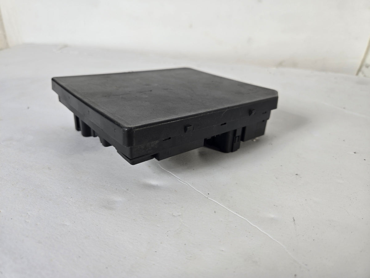 2013-2019 Nissan Sentra Under Hood Fuse Relay Box 25238-3SG1A OEM 15239
