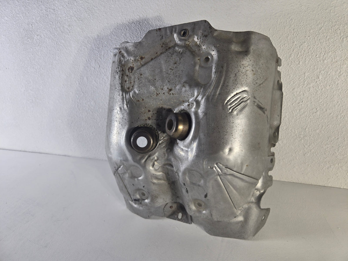 2010 2013 BMW 5 Series 550i 4.4L Engine Upper Turbocharge Mount Heat Shield OEM