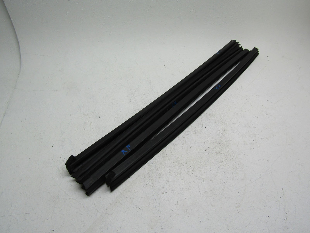 2013 2020 Infiniti Qx60 door glass window seal inner trim molding front rear set