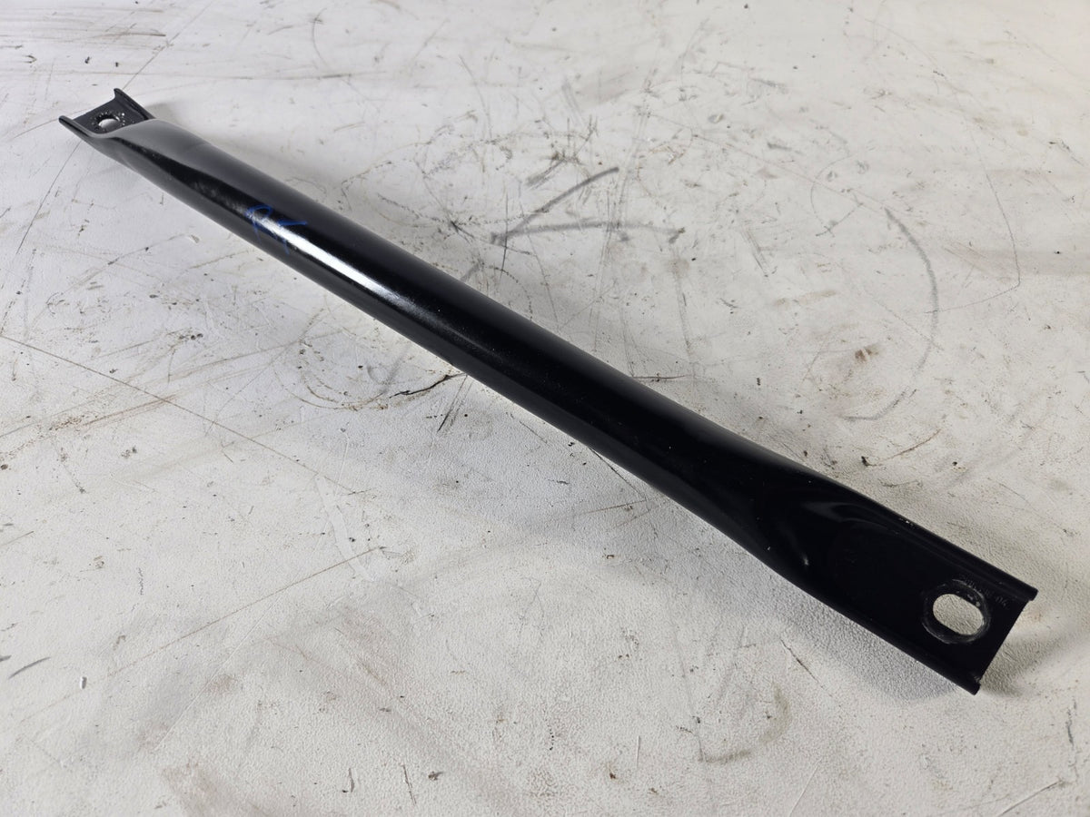 2010 2016 BMW 550i M5 Right Side Radiator Cross Brace Bracket OEM 51717268354
