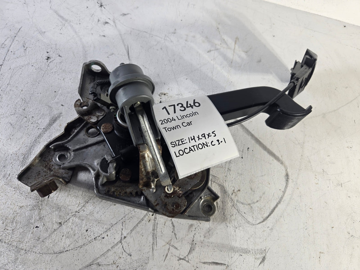 2003 2004 Lincoln Town Car Emergency Parking Brake Control Lever Pedal OEM