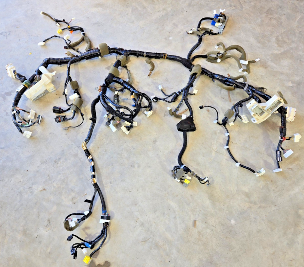 2014 Infiniti Q50 Hybrid AWD Dash Instrument Wire Wiring Harness OEM 240104GA1D