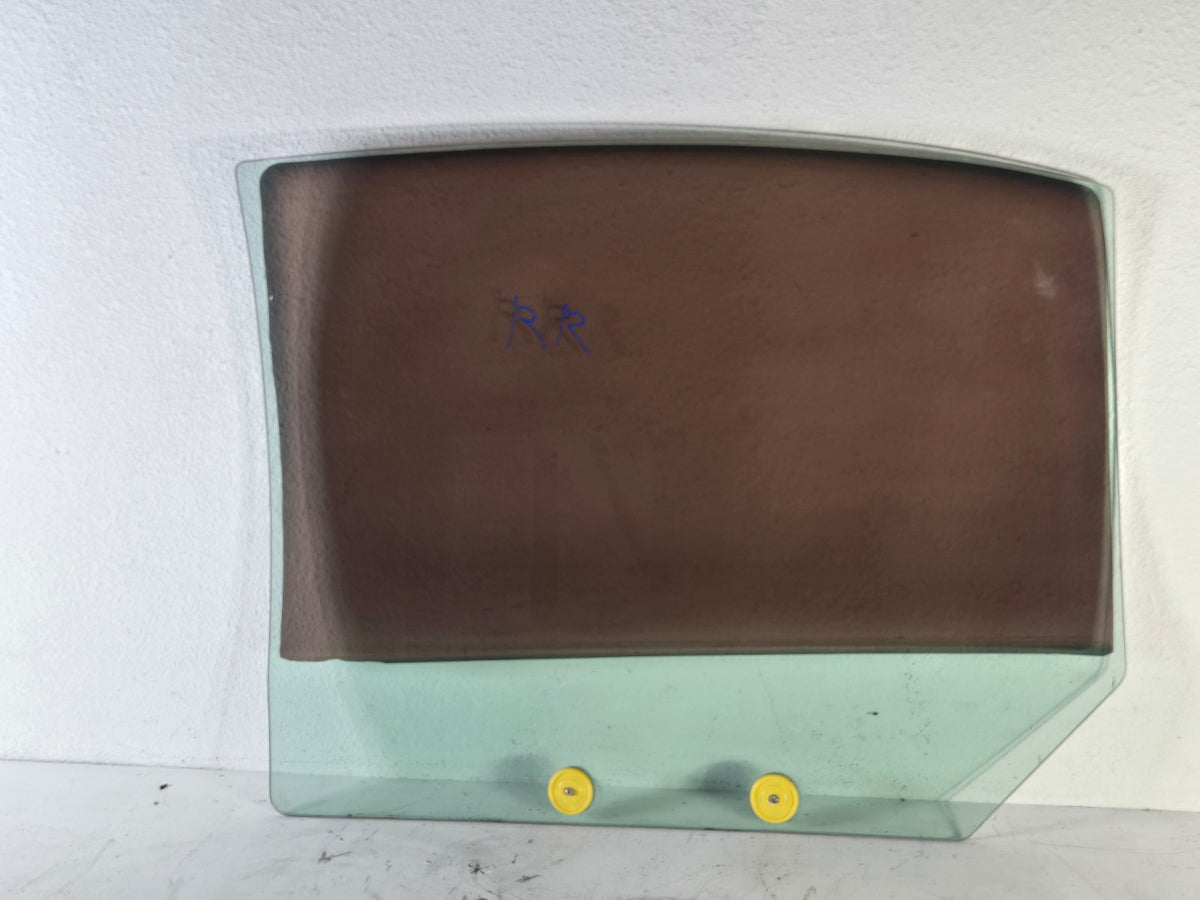 1999 2011 Lincoln Town Car Right Passenger Rear Door Window Privacy Glass OEM