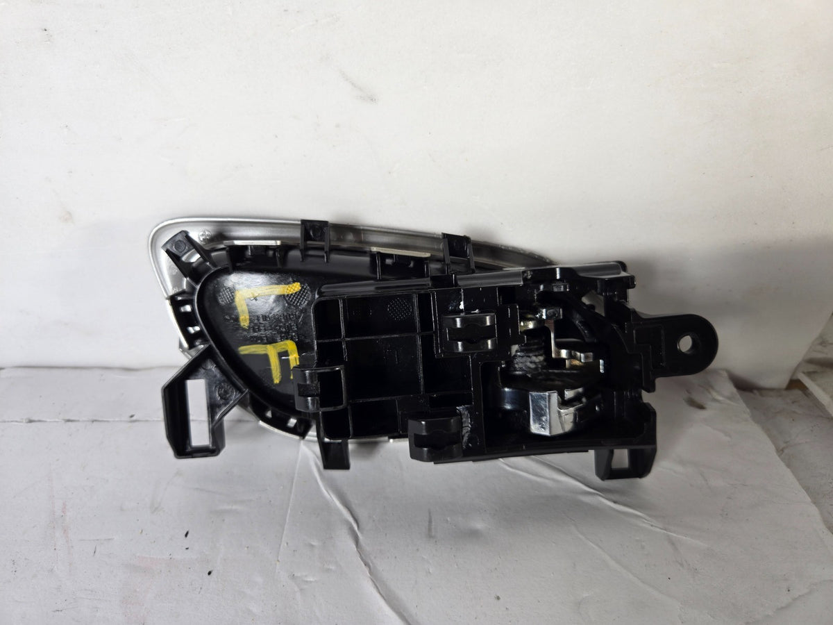 2013-2019 Nissan Sentra Left Front Door Interior Handle 80671-3SG0C OEM 15256