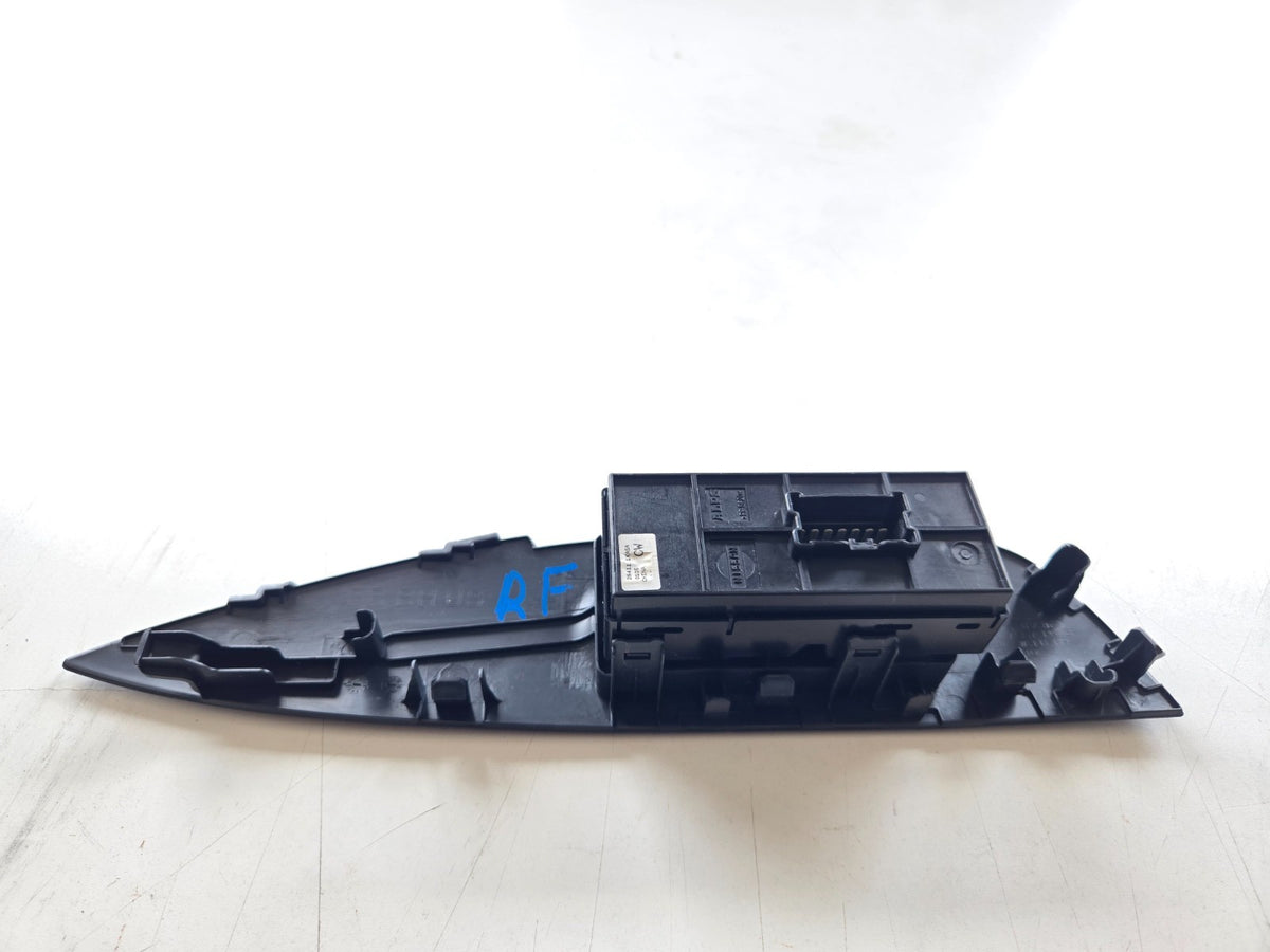 2014 2020 Nissan Rogue right passenger front door power window control switch OE