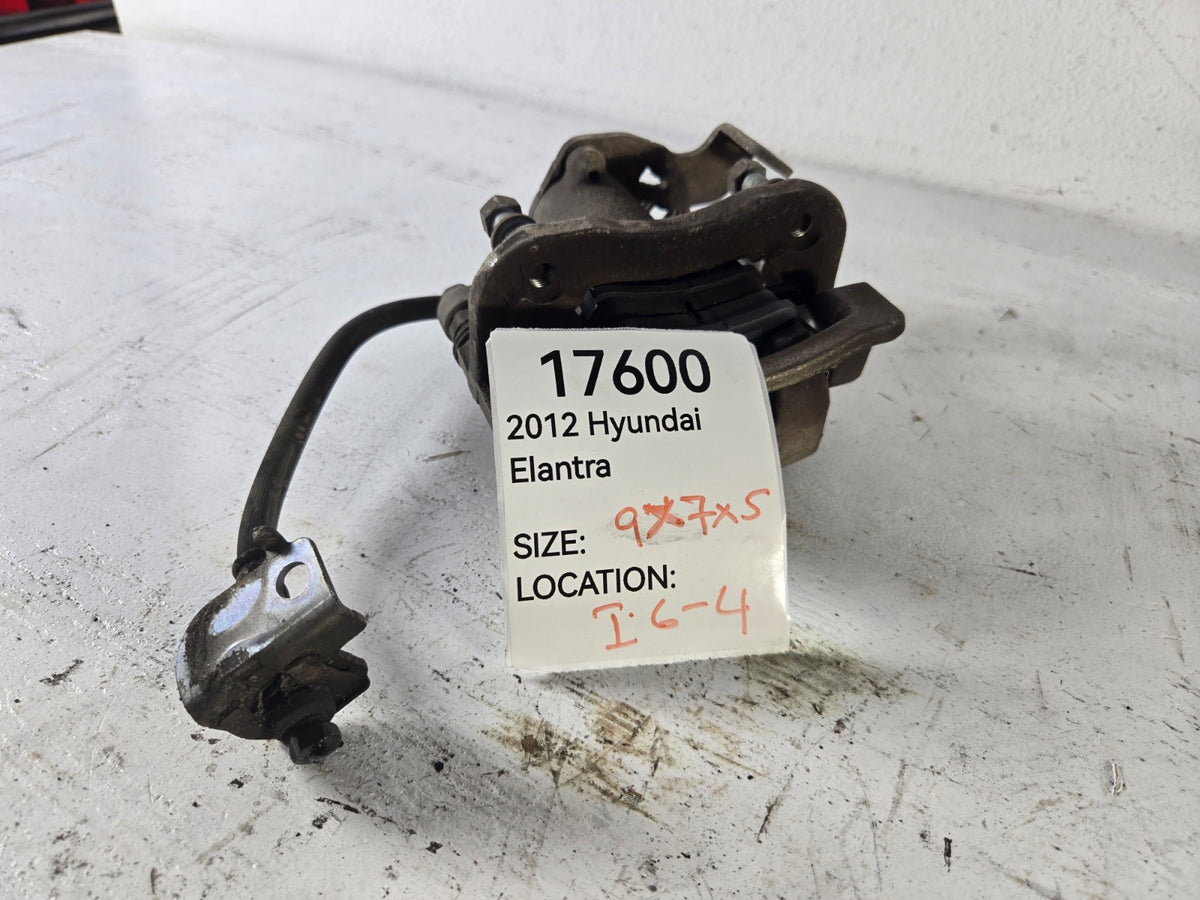 2011 2015 Hyundai Elantra Right Passenger Side Rear Wheel Brake Caliper OEM