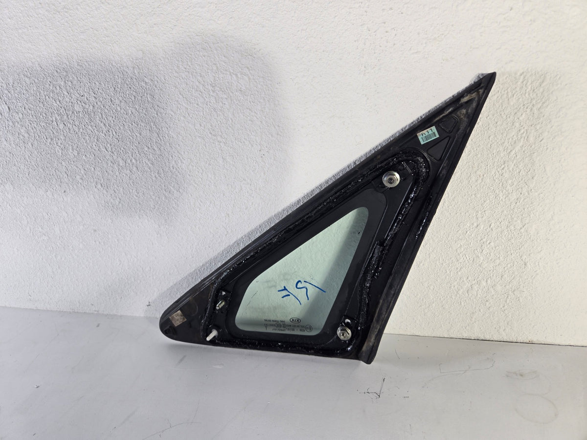 2015 2021 Kia Sedona Right Passenger Side Front Door Vent Quarter Glass OEM