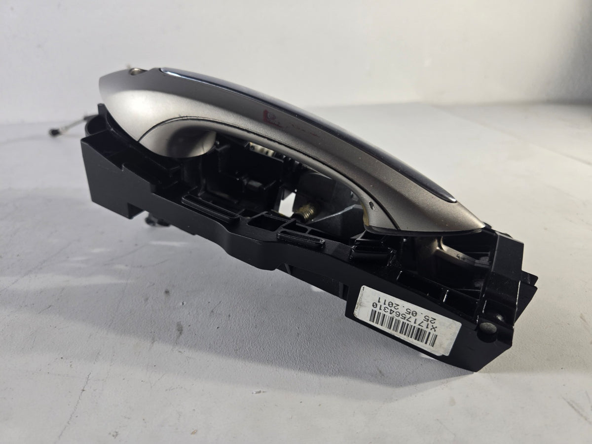 2010 2016 BMW 550i xDrive Left Driver Side Front Door Outer Handle Opener OEM