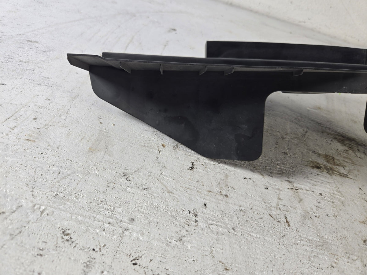 2011 2015 Hyundai Elantra 1.8L Right Passenger Side Radiator Shield Cover Panel