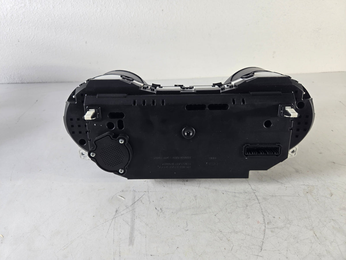 2015 2018 Kia Sedona Dash Instrument Cluster Speedometer OEM 94017A9050