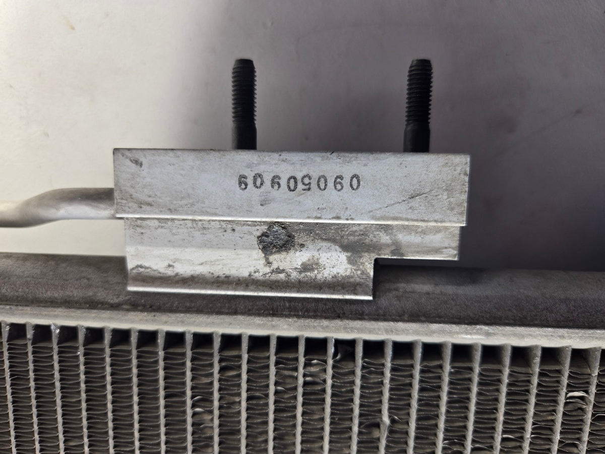 2015 2018 Kia Sedona AC Air Conditioner Condenser Assembly OEM 97606A9000