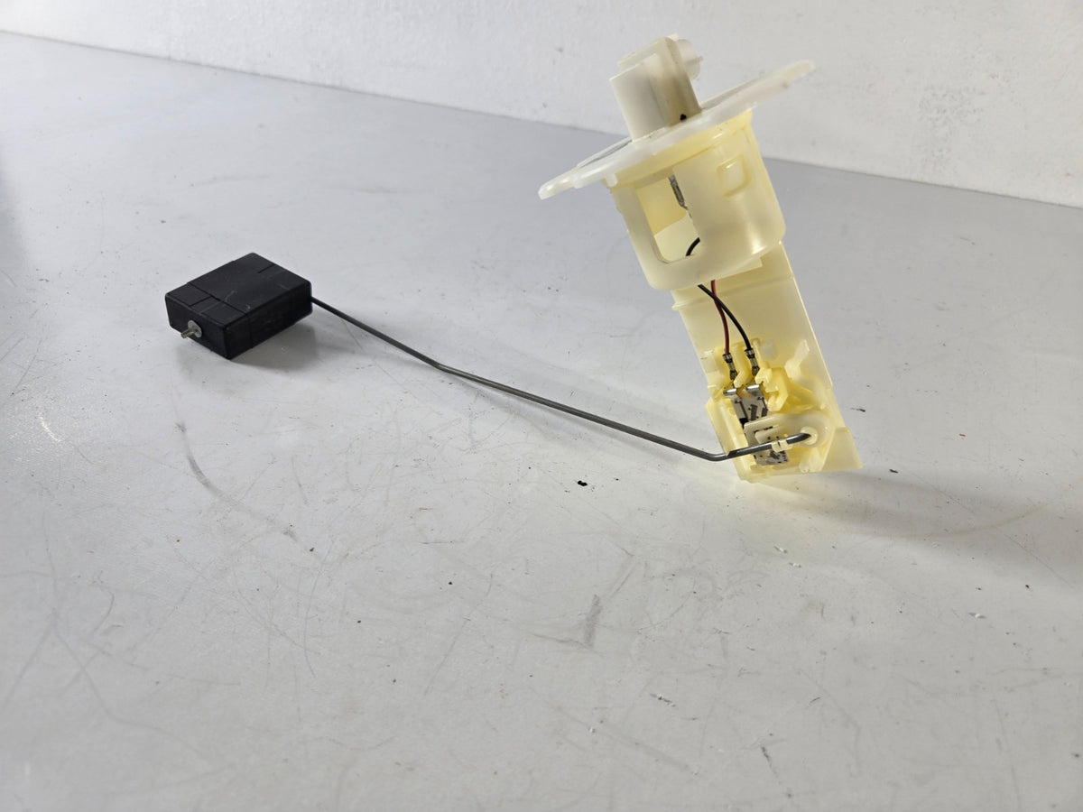 2012 2015 Infiniti M35H Q50 Q70 Fuel Gas Tank Gauge Sending Unit OEM 250601MG0A