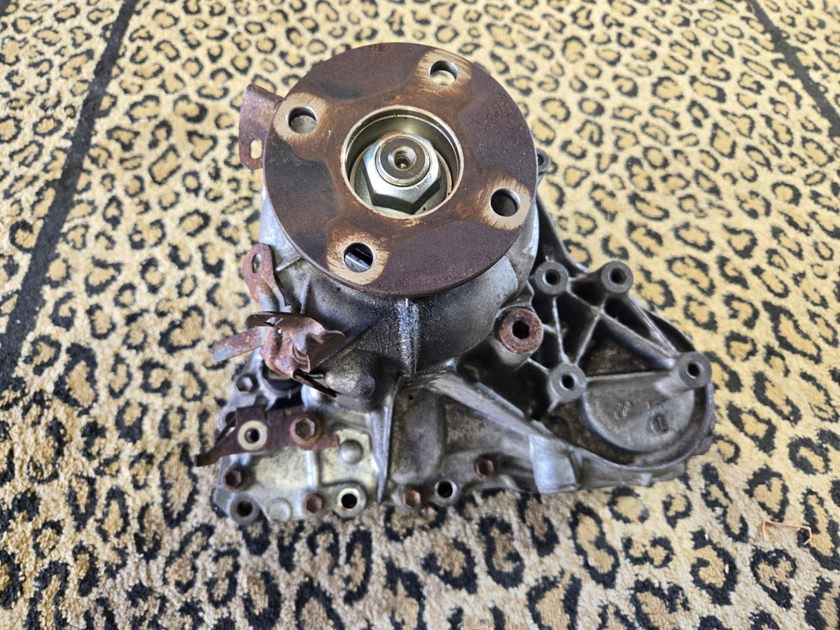 2014 2024 Infiniti Q50 Q60 AWD 4x4 Front Transfer Case OEM 331004GA0A x