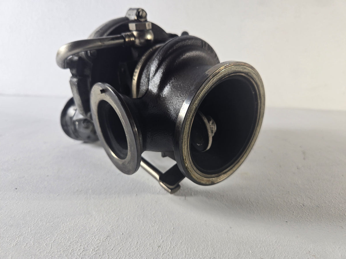 2010 2013 BMW 5 Series 550i N63 4.4L Turbocharger Turbo Charger Right Side OEM